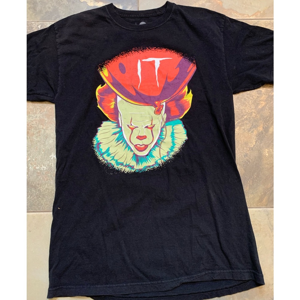 “It” Pennywise T-shirt.